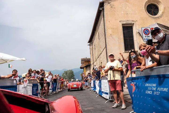 FRONT ROW SEAT, The Most Beautiful Race in the World - image 4